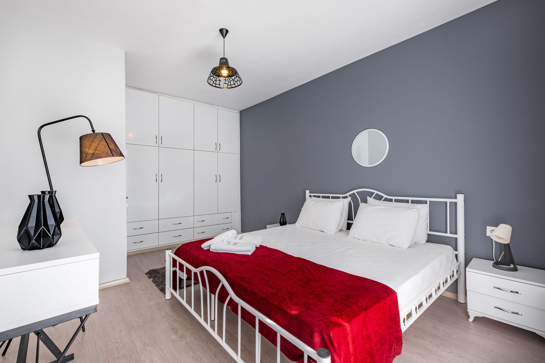 Spacious one‑bedroom apartment available for rent with modern amenities and convenient city location