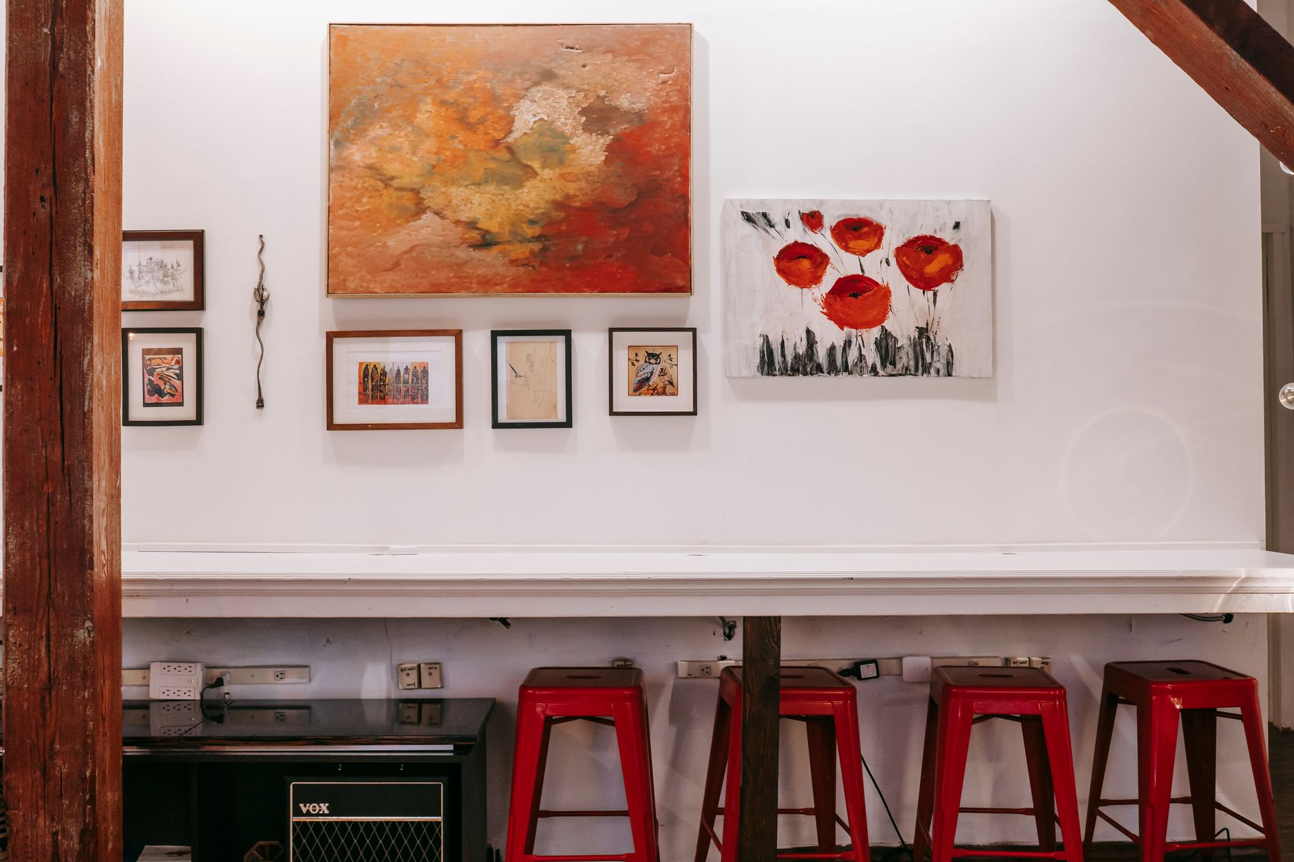 Creative workspace for rent near you, modern design, flexible lease, inspiring atmosphere